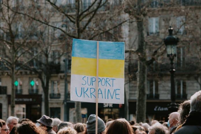 support ukrainian students teachers