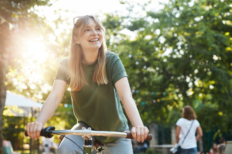 Urban Youth Gardens: Reconnecting Young People with Nature in Cities